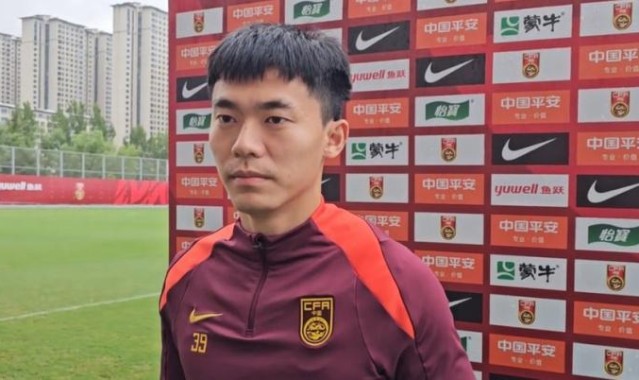 胡荷韬：没必要去想净胜球，我们有这个水平跟澳大利亚正面对抗